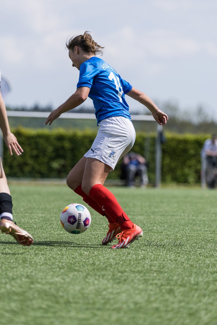 Bild 283 - wBJ SH-Pokalfinale  Holstein-Kiel - SV Viktoria : Ergebnis: 1:0